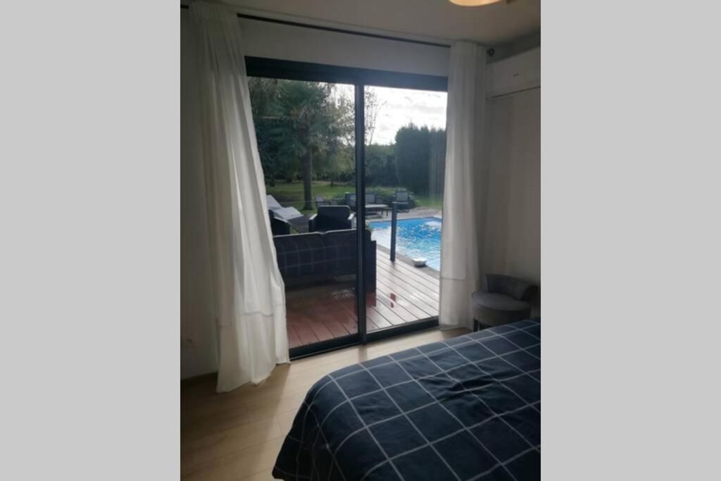 Entre Piscine Et Mer Tonnay-Charente Exteriör bild